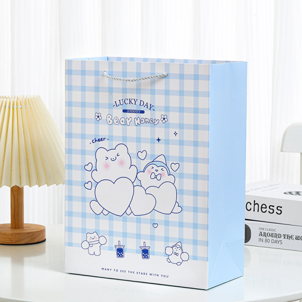 Paket podarochnyy Yokee Lucky Day 38*29sm