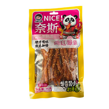 Снеки Dangjia острые со вкусом говяжьего стейка 76г