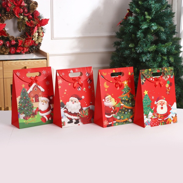 Paket podarochnyy Snax Merry Christmas 16x12x6