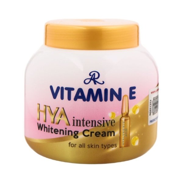 Krem AR Intensivnyy otbelivayushchiy s vitaminom E 200g