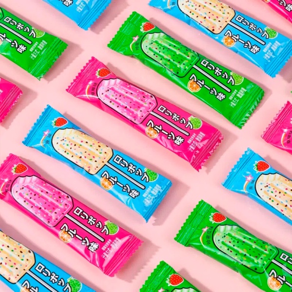 Ledenets na palochke Lolipop klubnichnyy 7g