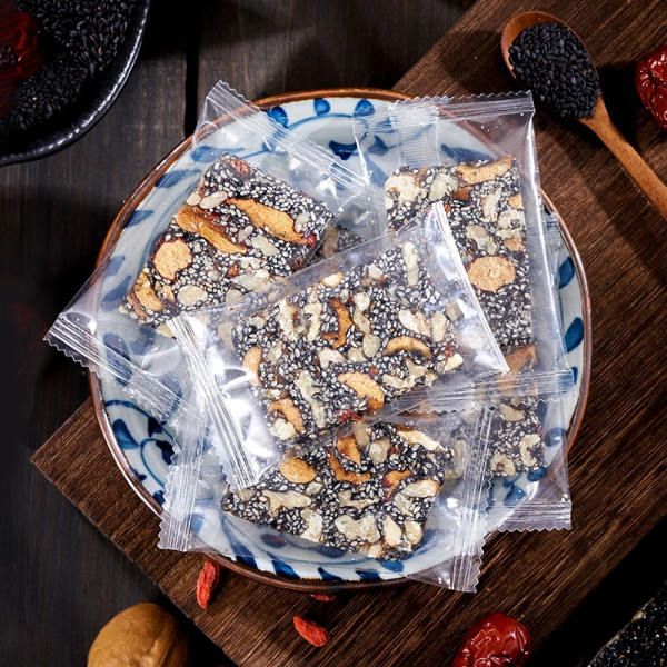 Kozinaki Ruan Gao s kunzhutom