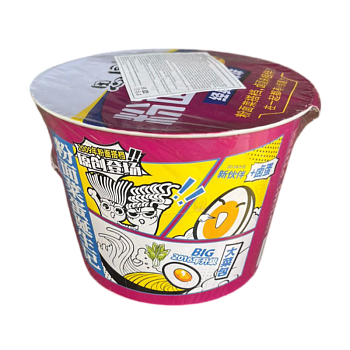 Лапша SMT со вкусом тушеной говядины и маринованными овощами 180г