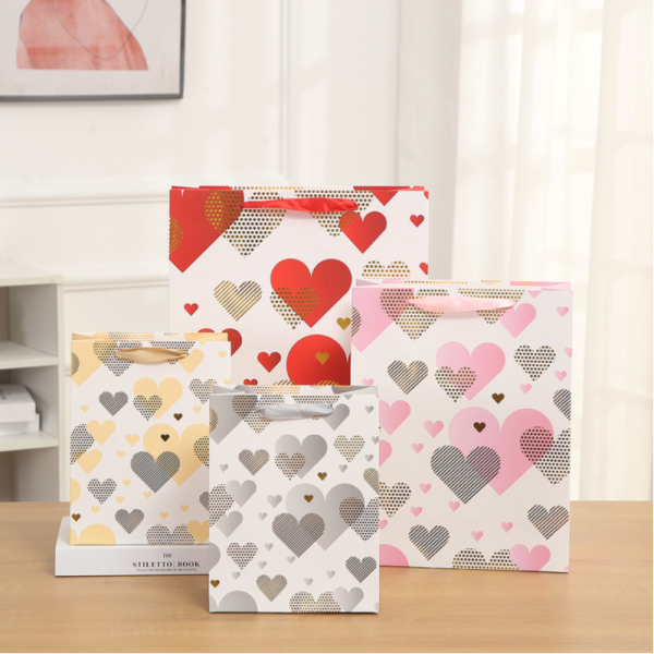 Paket podarochnyy Snax 7039 31x42x12