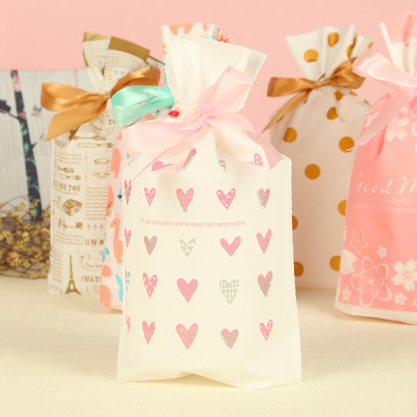 Paket Yokee Hearts Y-01 34*22sm